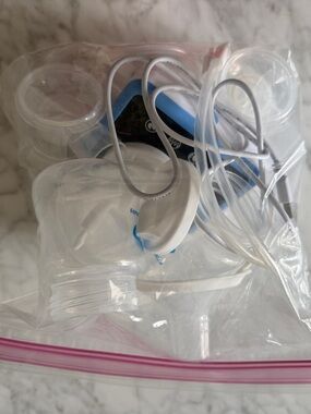 Baby Bella Breastmilk Pump